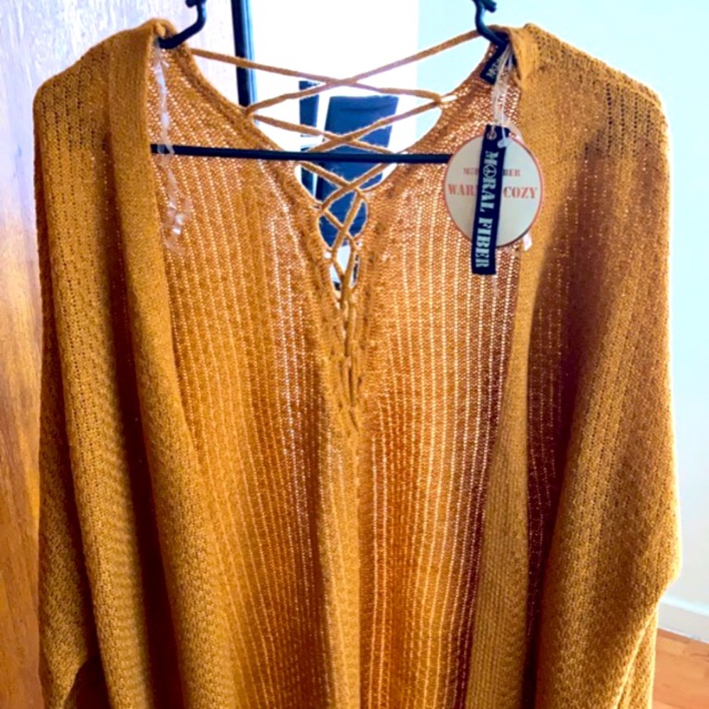 Tan open front cardigan. Size 3x.